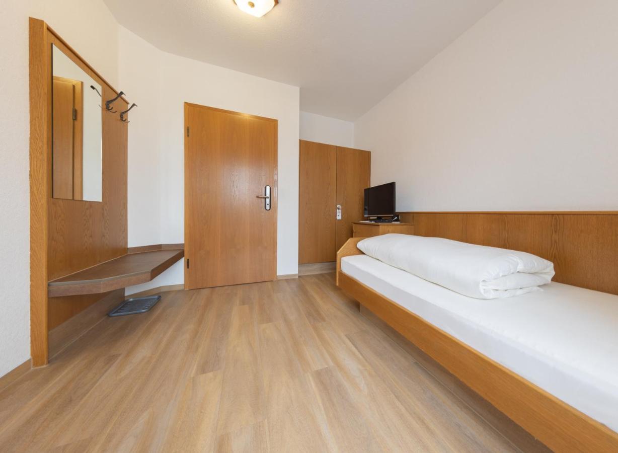 AKZENT Hotel Meerfräulein Wemding Exterior foto
